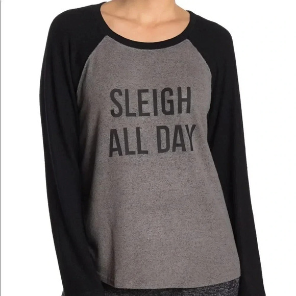 Free Press Sleigh all Day Gray and Black Shirt - Picture 1 of 7
